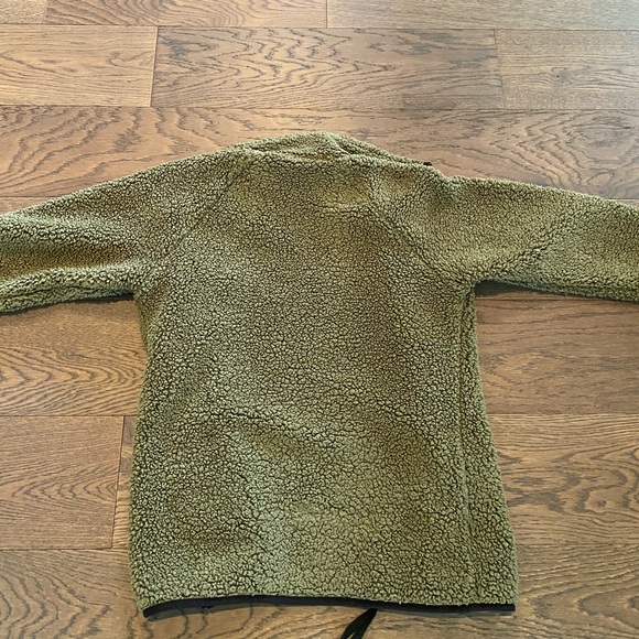 (Columbia) Jacket - Picture 6 of 6